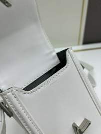 Picture of Saint Laurent Handbags _SKUfw167175996fw